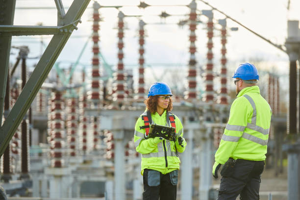 Best Local Electrician Companies  in Oak Grove, OR